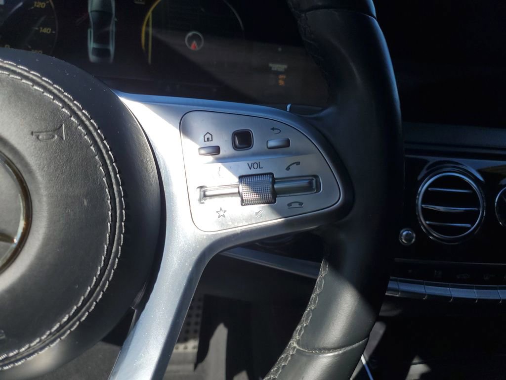 Used 2020 Mercedes-Benz S 560 Sedan image 24