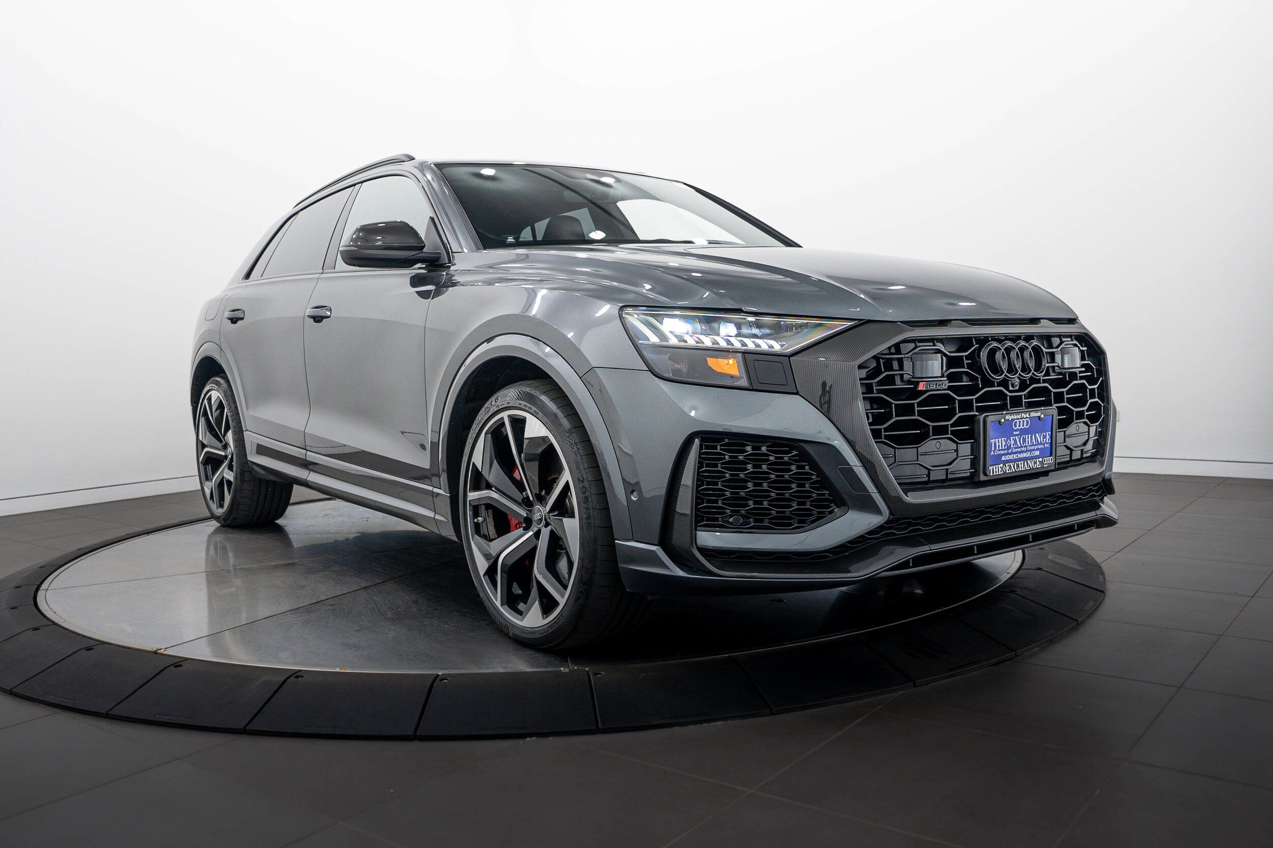 Used 2021 Audi RS Q8 AWD/4WD image 2