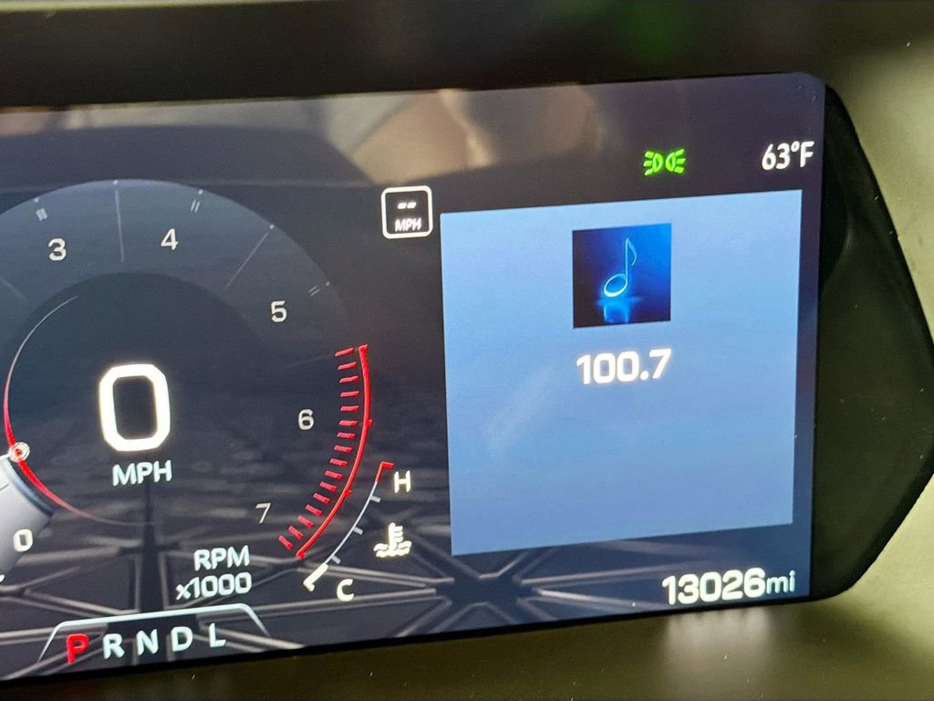 Used 2024 GMC Canyon AT4 w/ AT4 Premium Package image 13