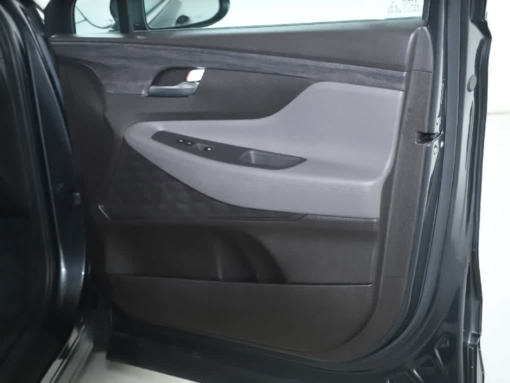 Used 2020 Hyundai Santa Fe SE FWD image 35
