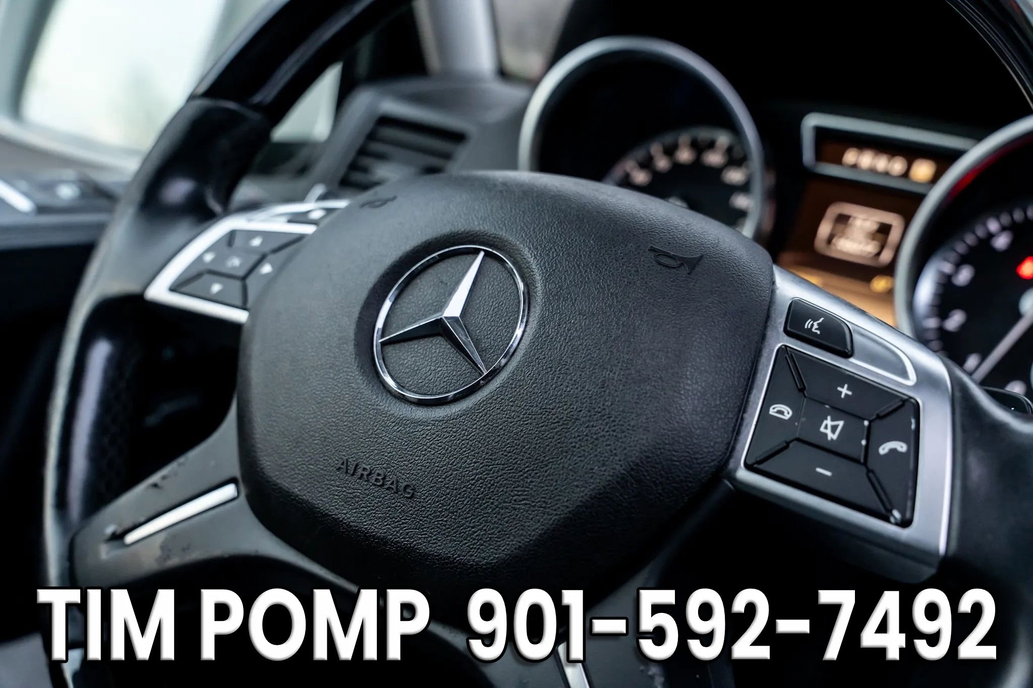 Used 2015 Mercedes-Benz G 550 image 27