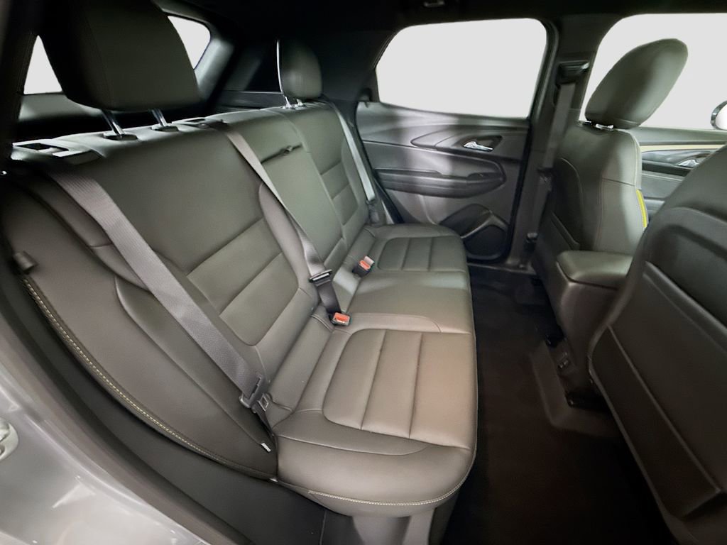 Used 2025 Chevrolet TrailBlazer ACTIV w/ Convenience Package FWD image 26