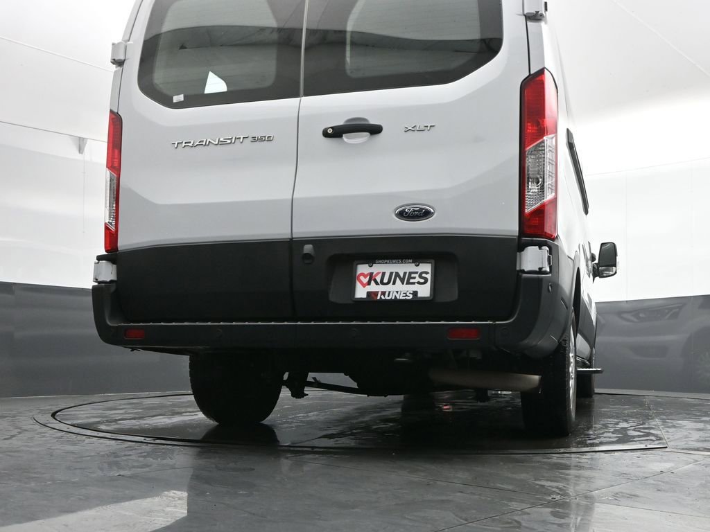 Used 2023 Ford Transit 350 XLT image 39