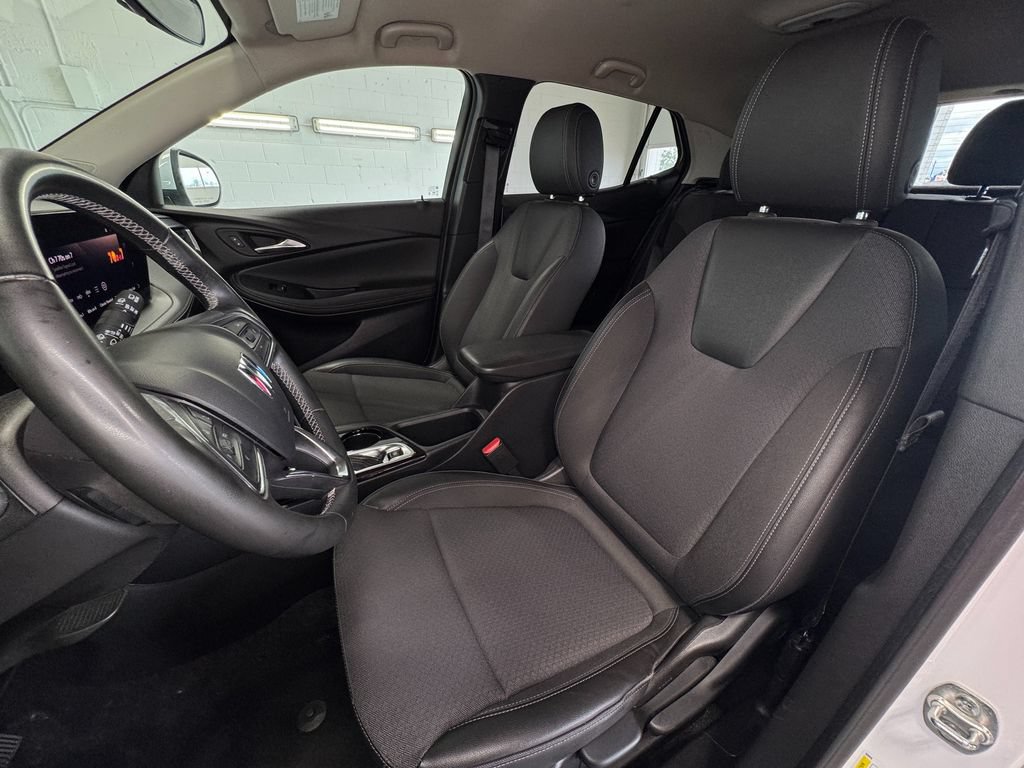 Used 2024 Buick Encore GX Preferred FWD image 13