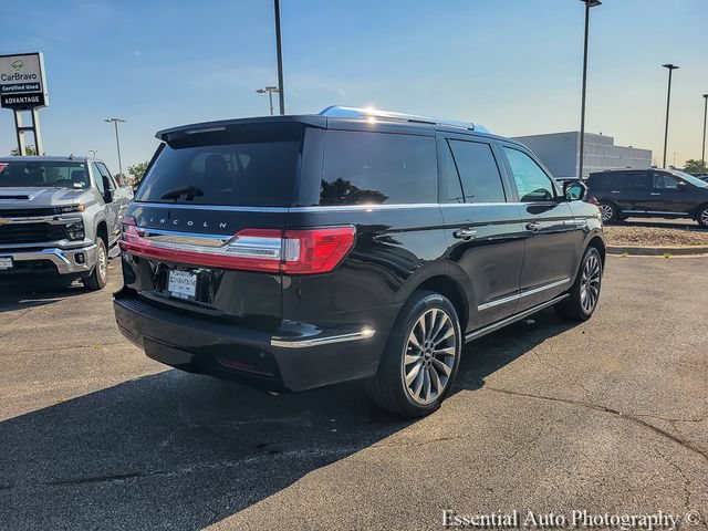 Used 2019 Lincoln Navigator Select AWD/4WD image 12