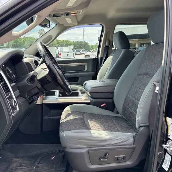 Used 2015 RAM 3500 Big Horn w/ Black Appearance Group AWD/4WD image 22