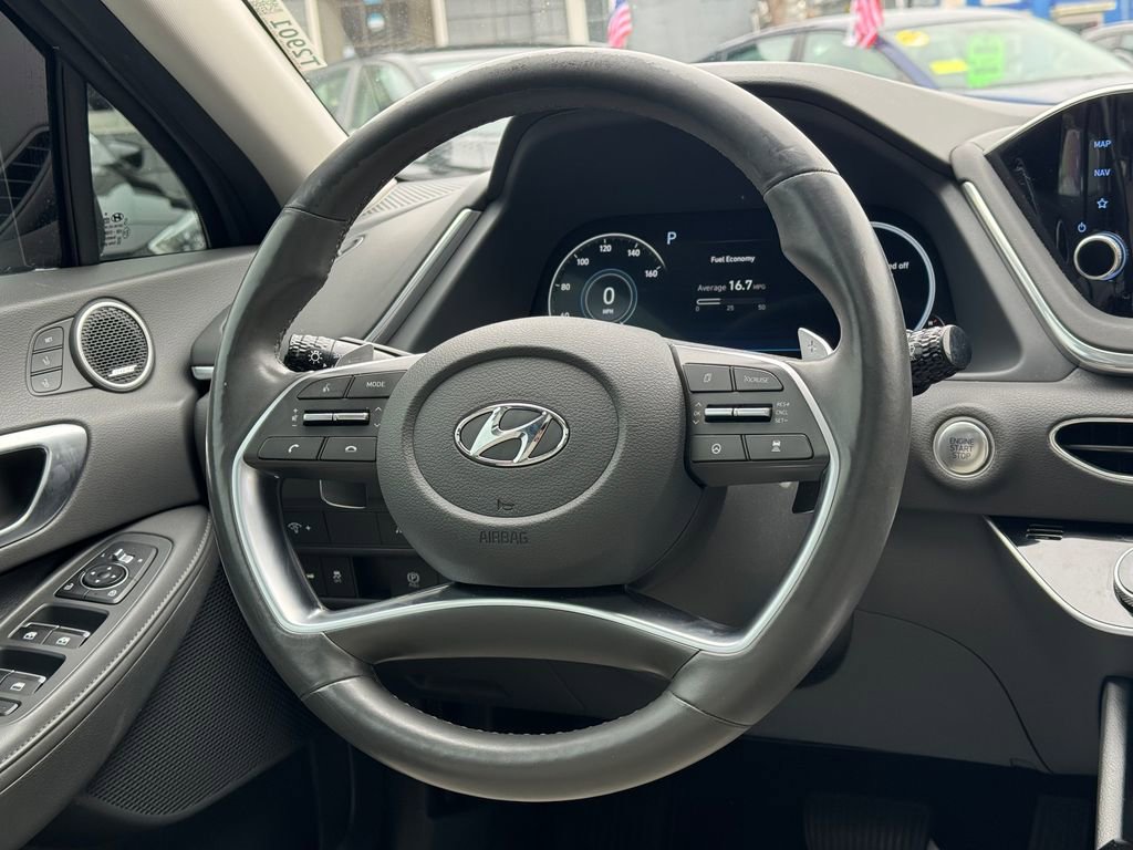 Used 2020 Hyundai Sonata Limited FWD image 17