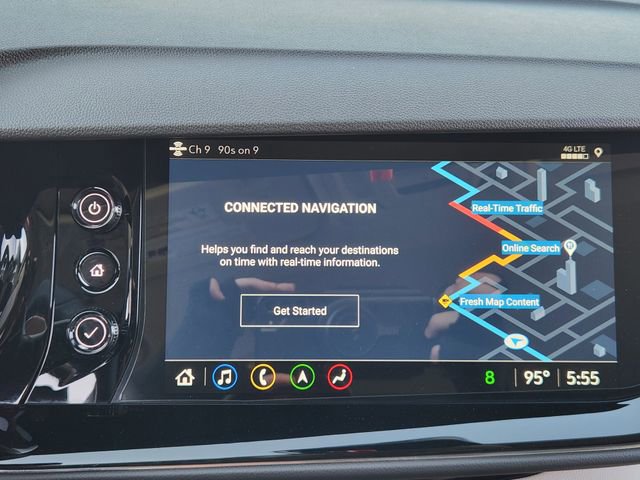 Certified 2022 Buick Envision Avenir w/ Technology Package II image 13