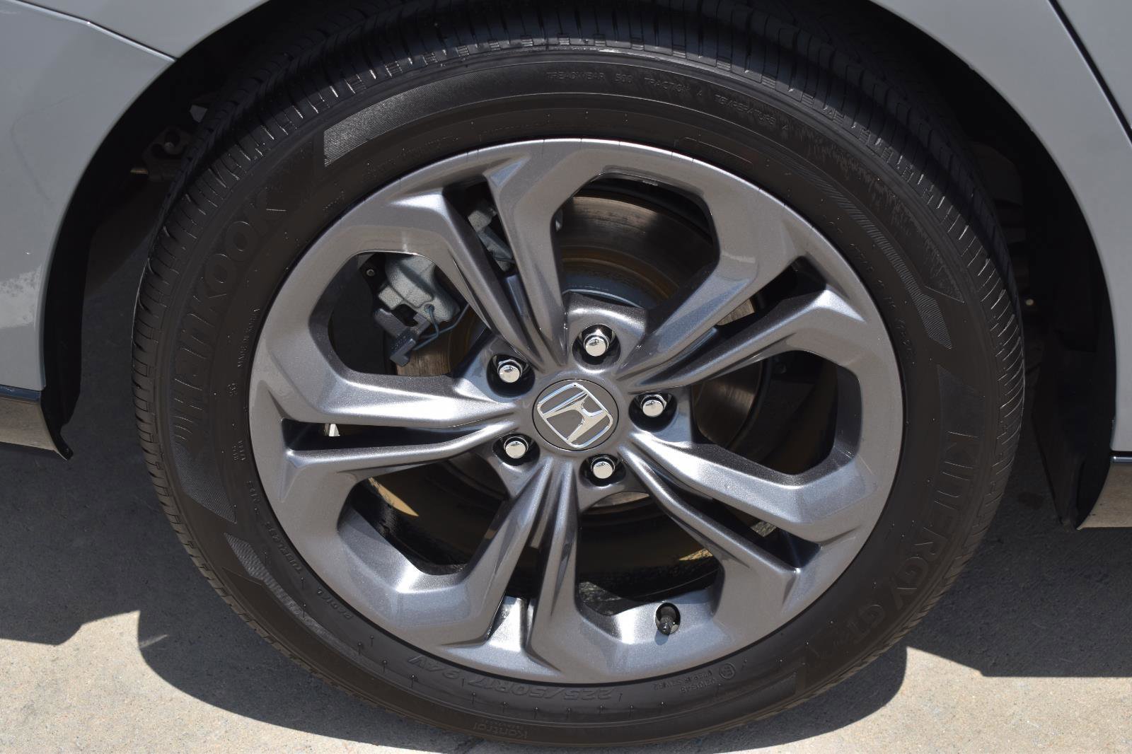 Used 2025 Honda Accord EX-L image 13