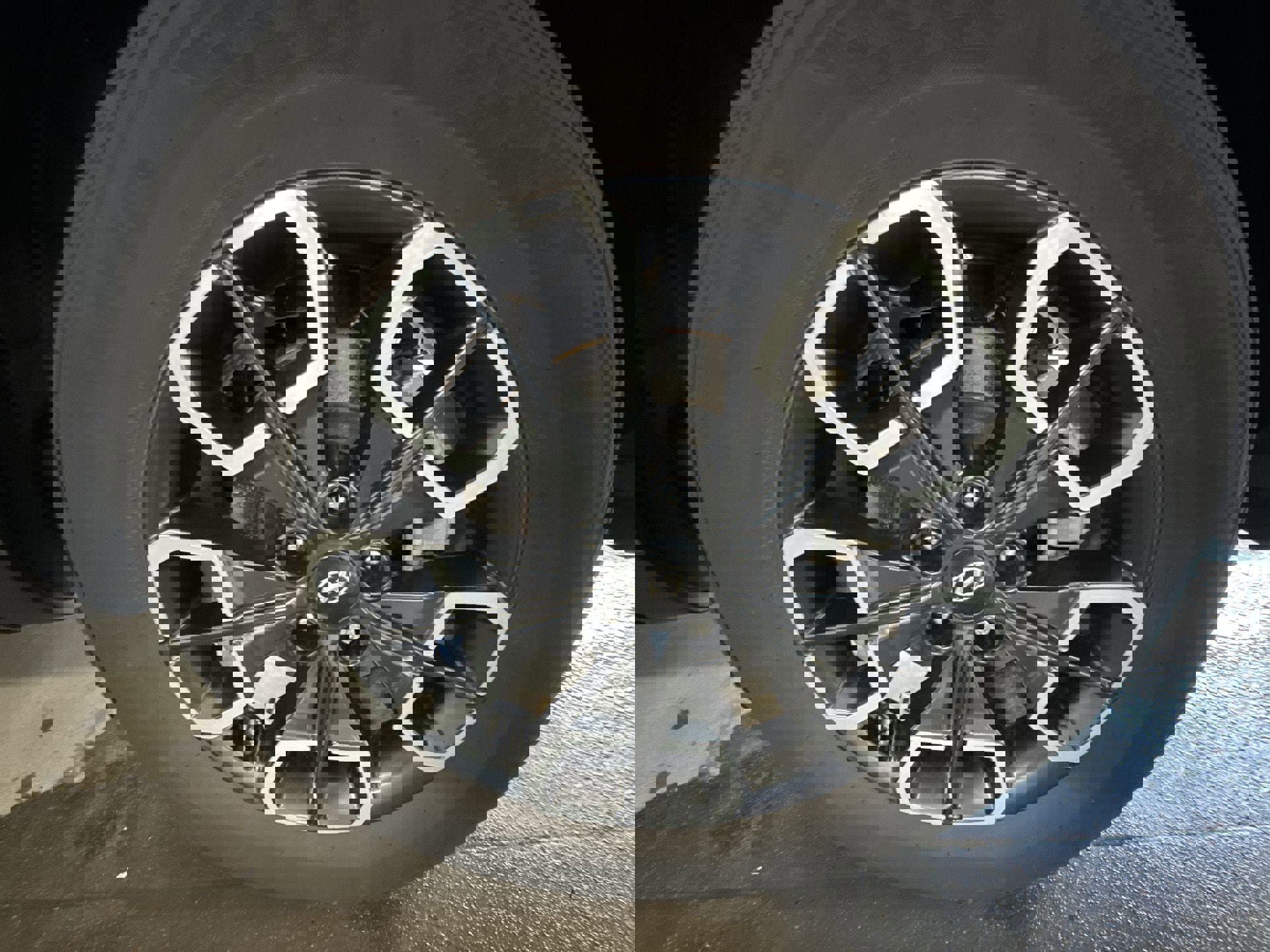 Used 2024 Hyundai Santa Cruz SEL image 30