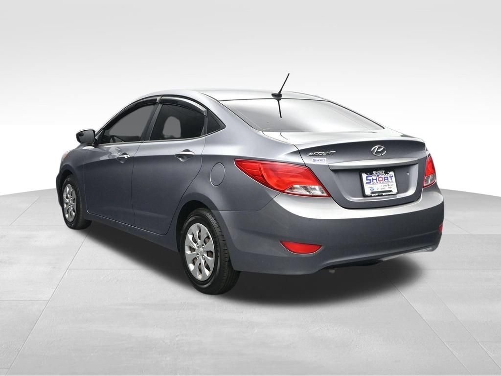 Used 2015 Hyundai Accent GLS FWD image 3