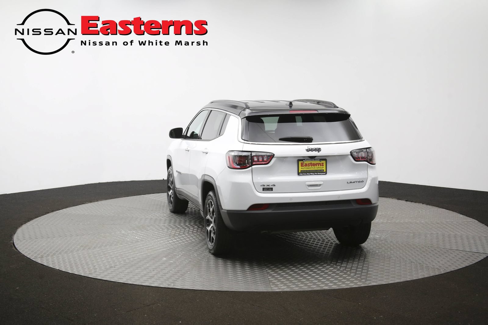 Used 2025 Jeep Compass Limited AWD/4WD image 64