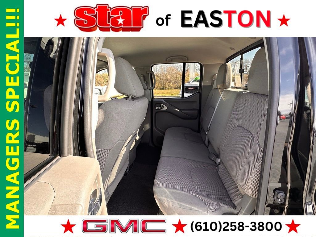 Used 2019 Nissan Frontier SV image 19