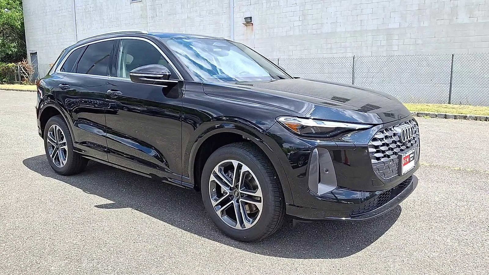 New 2025 Audi Q5 Premium image 4