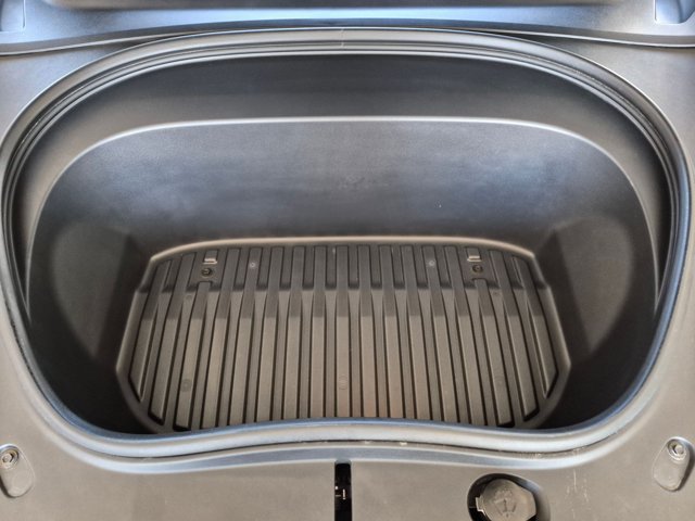 Used 2024 Tesla Model 3 Long Range RWD image 22