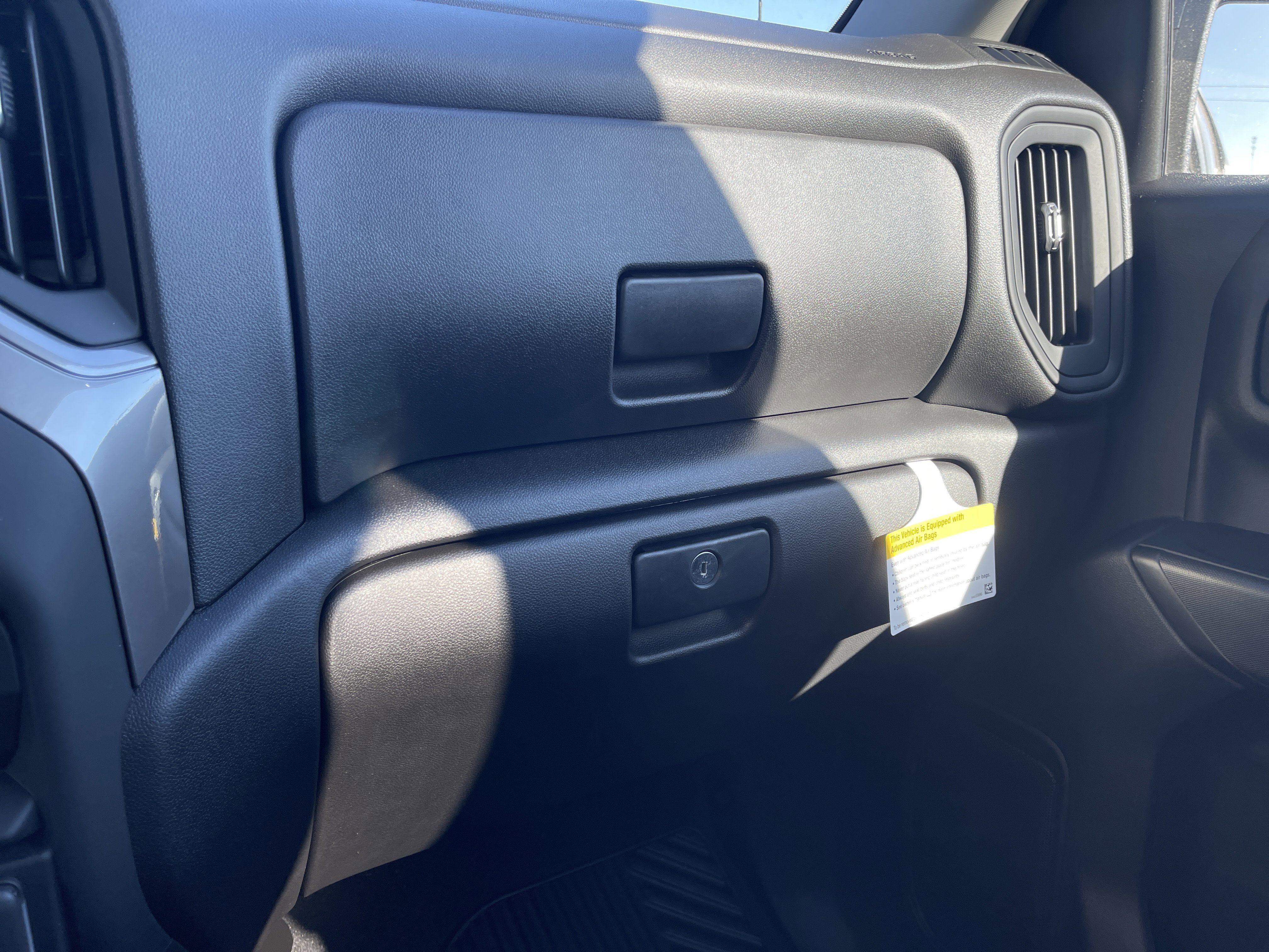 New 2026 Chevrolet Silverado 1500 Custom w/ Turbomax Blackout Package image 31