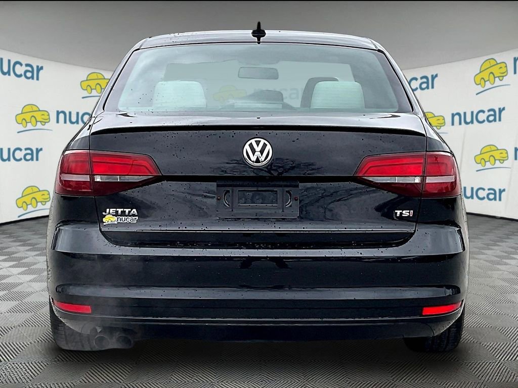 Used 2016 Volkswagen Jetta Sport image 5