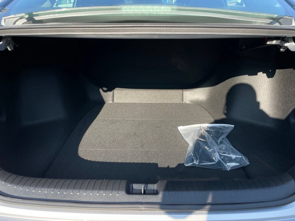 Certified 2025 Honda Accord LX image 41
