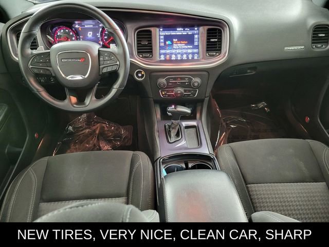 Used 2017 Dodge Charger SXT w/ Rallye Group image 21
