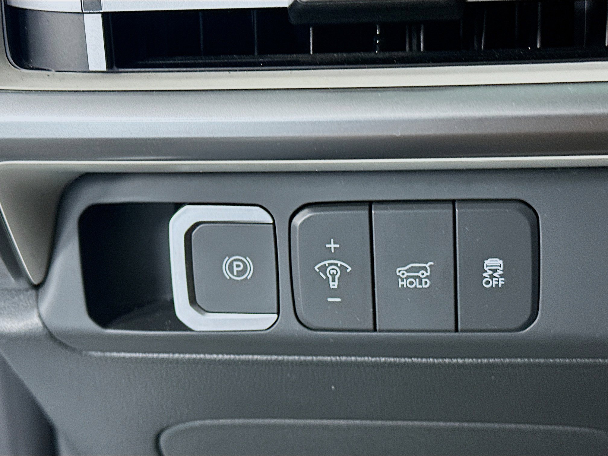 Used 2025 Hyundai Santa Fe SEL image 17