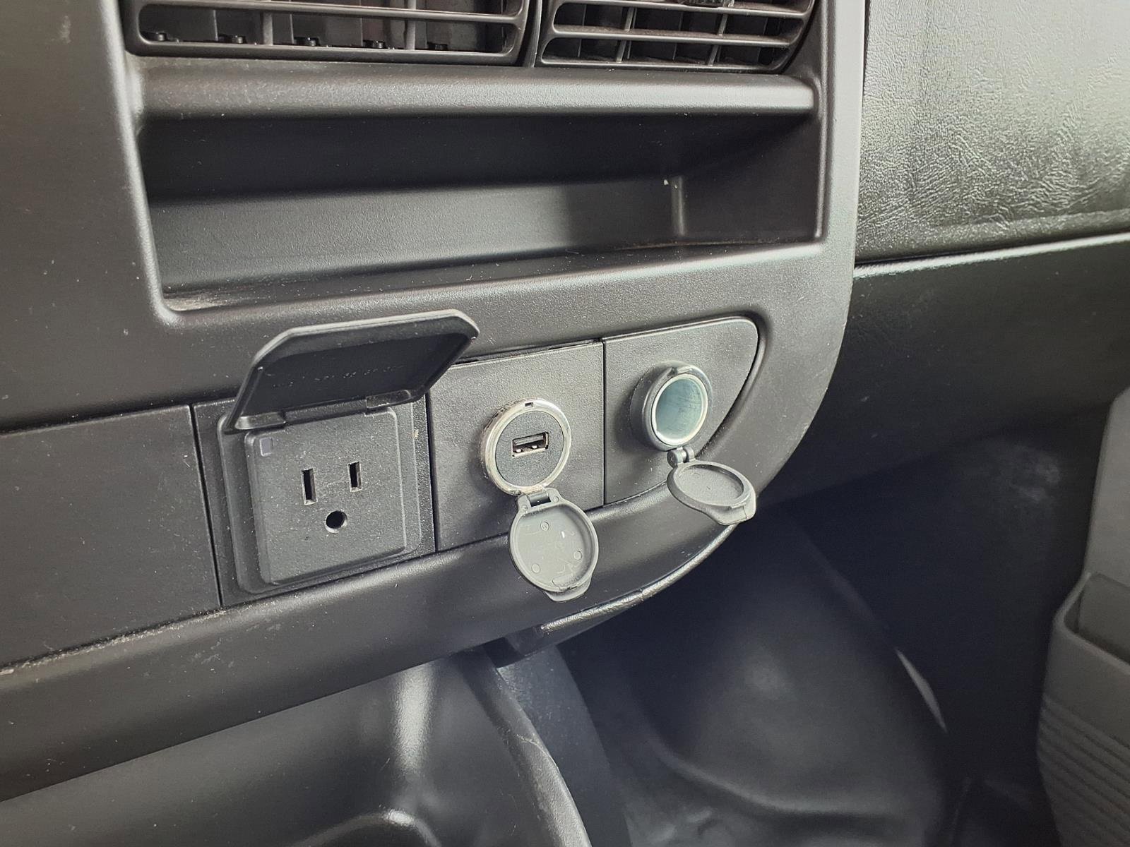 Used 2021 Chevrolet Express 3500 Work Van w/ Power Convenience Package image 12