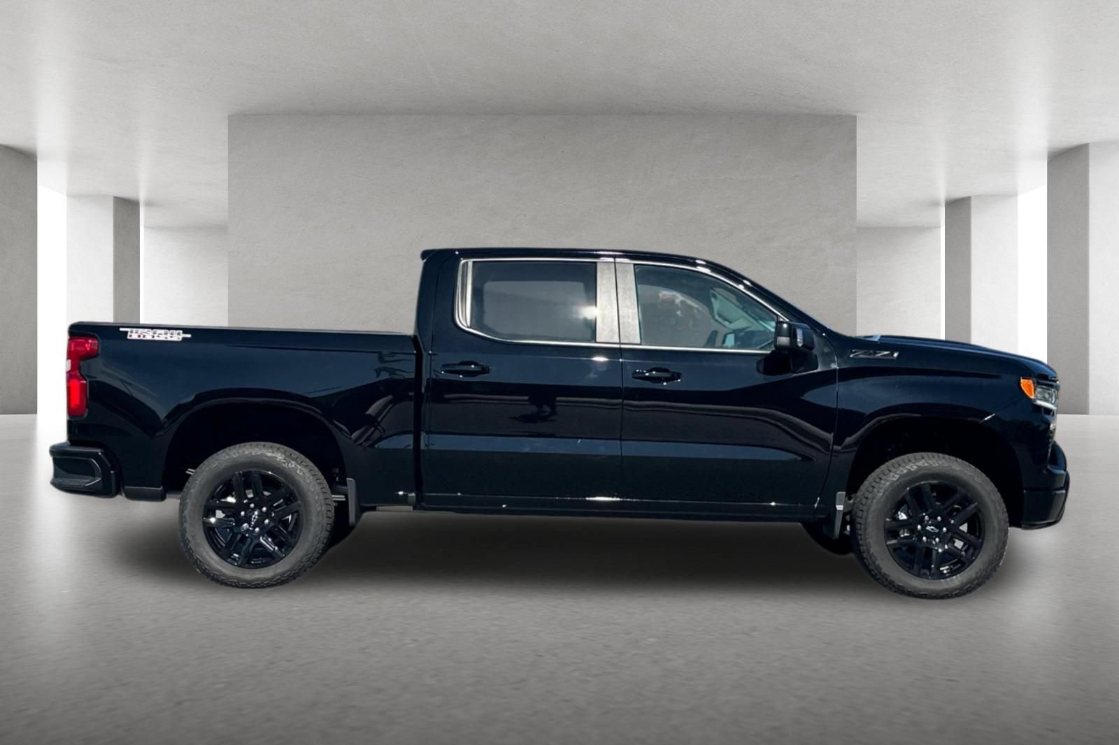 New 2026 Chevrolet Silverado 1500 LT Trail Boss w/ Safety Package AWD/4WD image 3