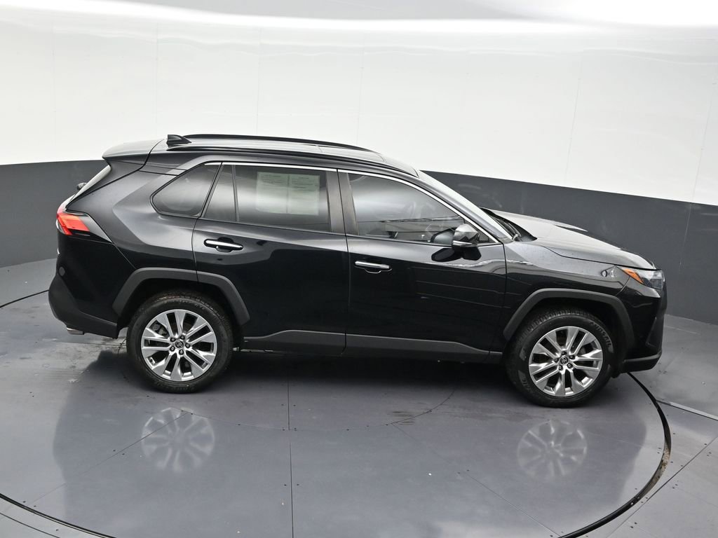 Used 2022 Toyota RAV4 Limited w/ Limited Grade Weather Package FWD image 19