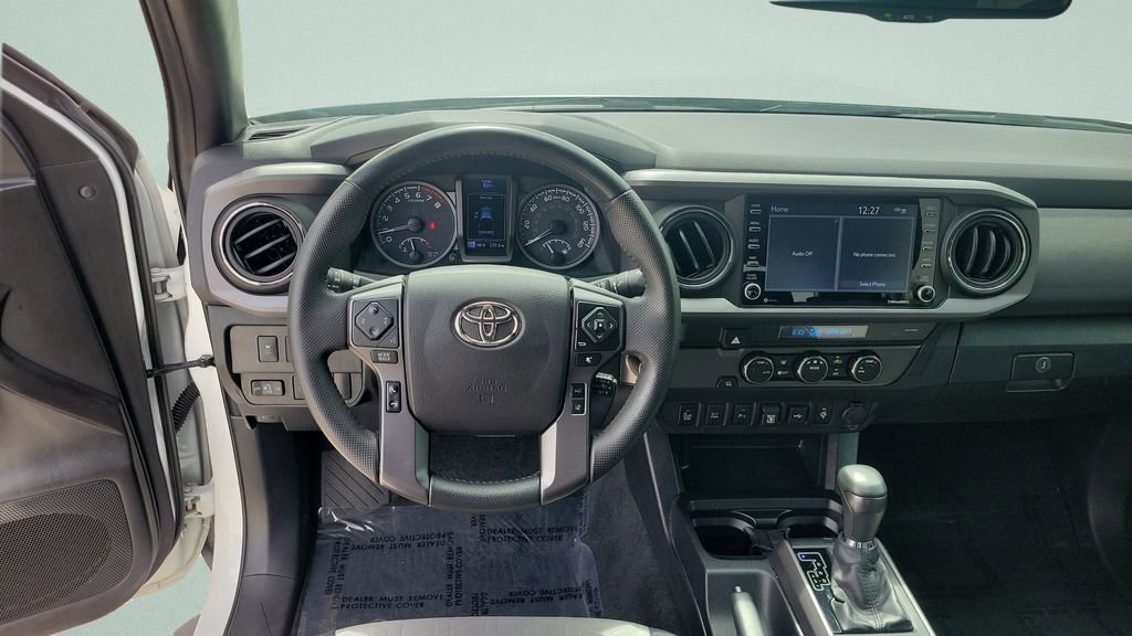 Used 2022 Toyota Tacoma TRD Sport w/ Technology Package image 23