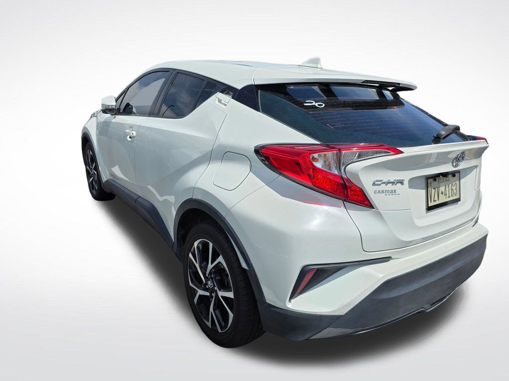 Used 2018 Toyota C-HR XLE FWD image 6