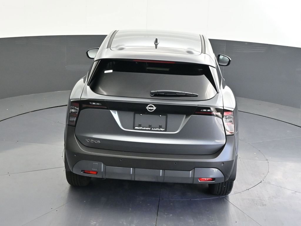 Used 2025 Nissan Kicks SV image 23