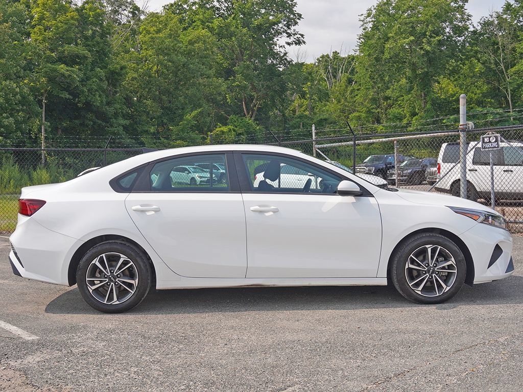 Used 2024 Kia Forte LXS FWD image 15