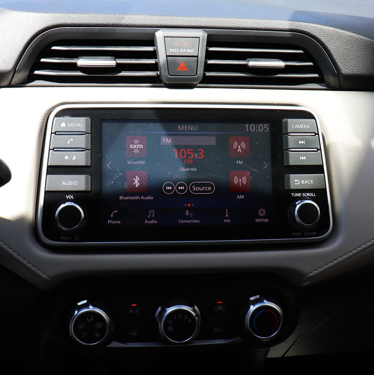 Used 2021 Nissan Versa SV FWD image 45
