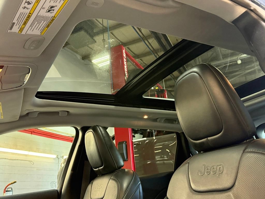 Certified 2020 Jeep Cherokee Limited AWD/4WD image 20
