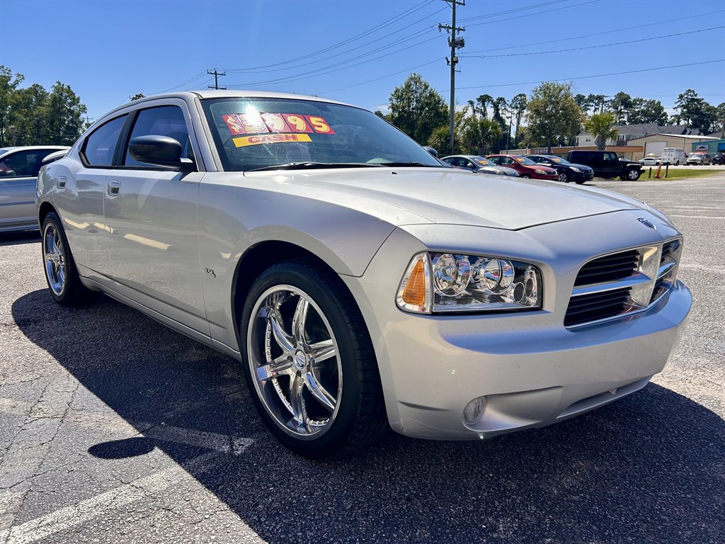 Used 2009 Dodge Charger SXT image 4