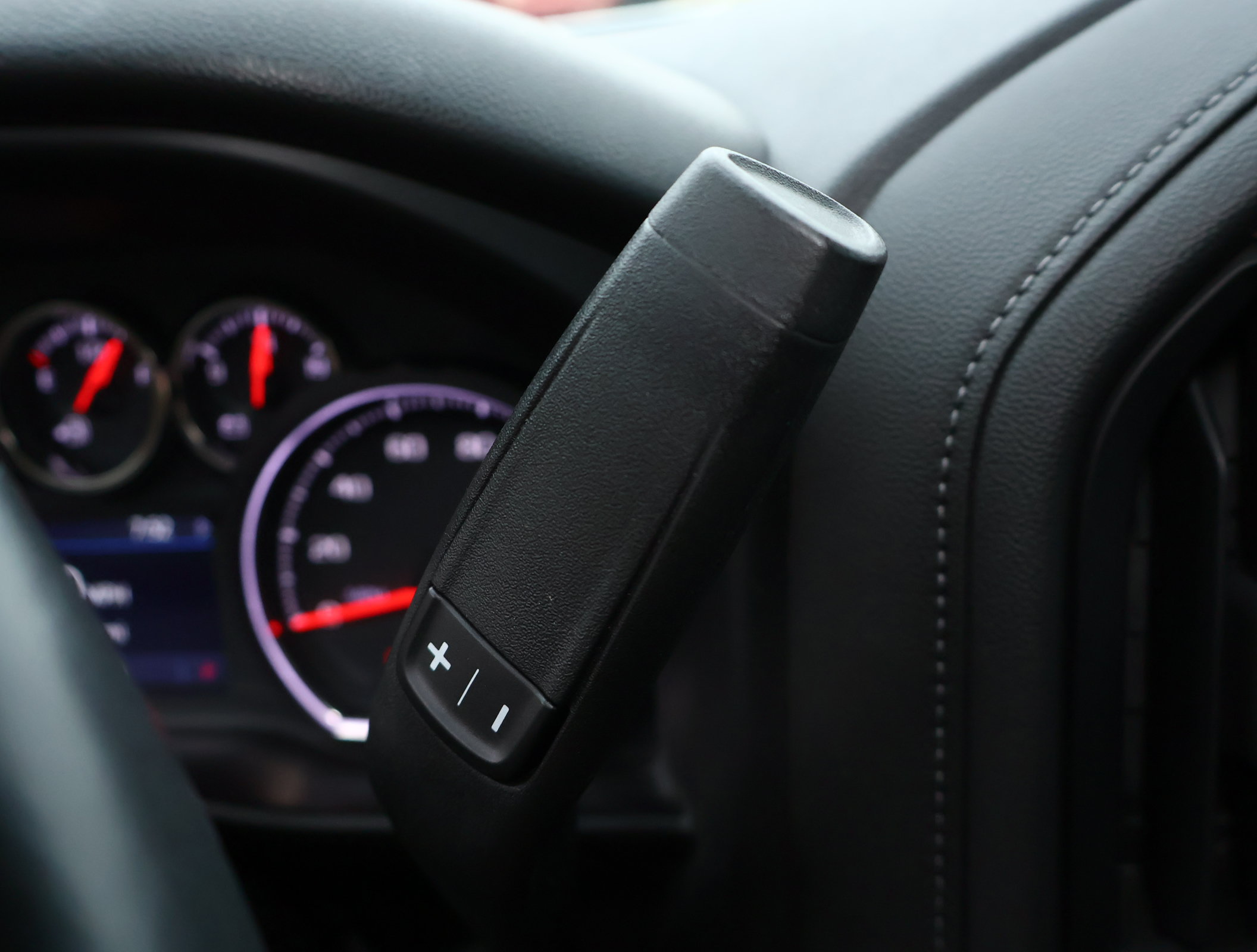 Used 2019 Chevrolet Silverado 1500 LT w/ Texas Edition RWD image 14