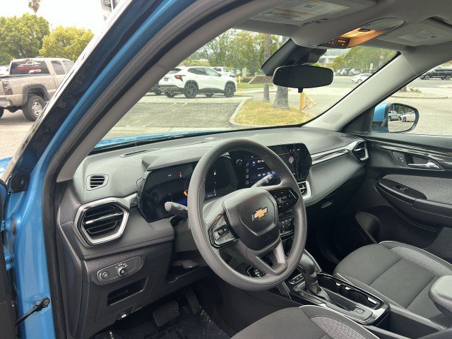 Used 2026 Chevrolet TrailBlazer LT FWD image 10