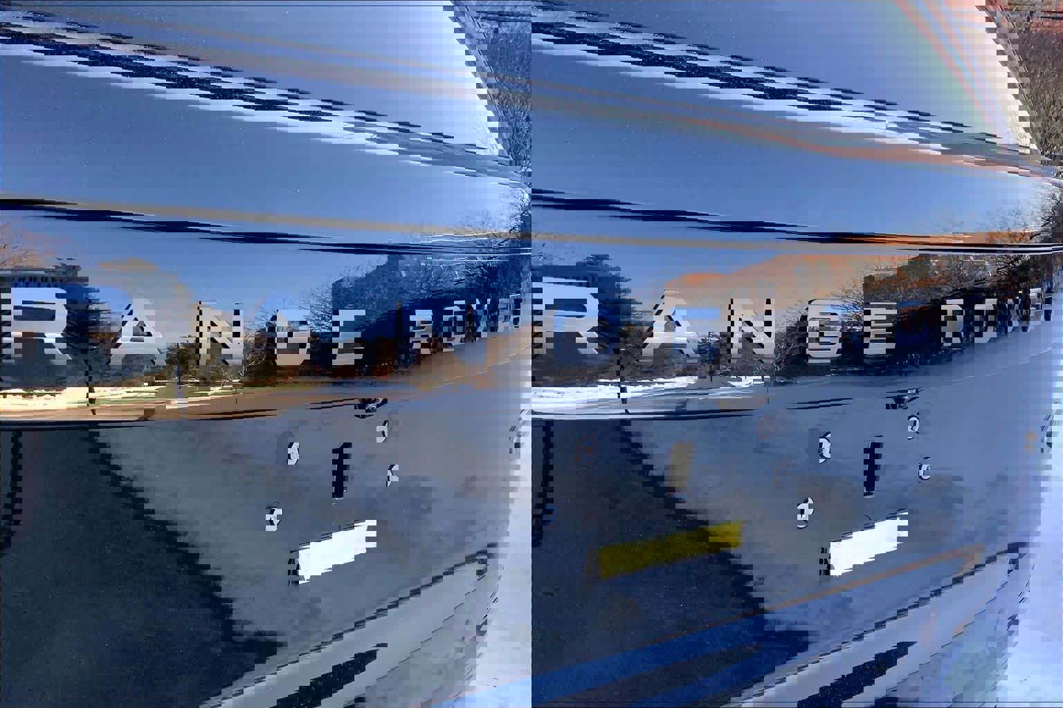 Used 2023 Land Rover Range Rover Autobiography image 30