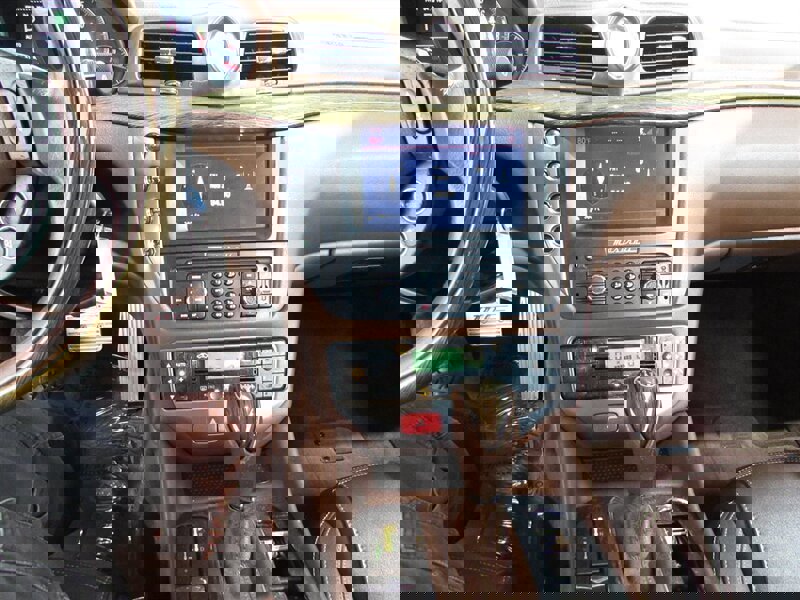 Used 2010 Maserati GranTurismo S image 82