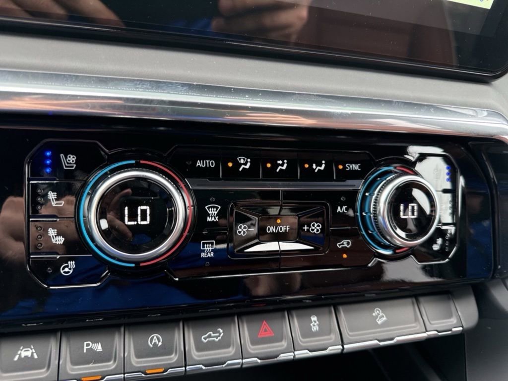 New 2026 GMC Sierra 1500 Denali Ultimate image 24