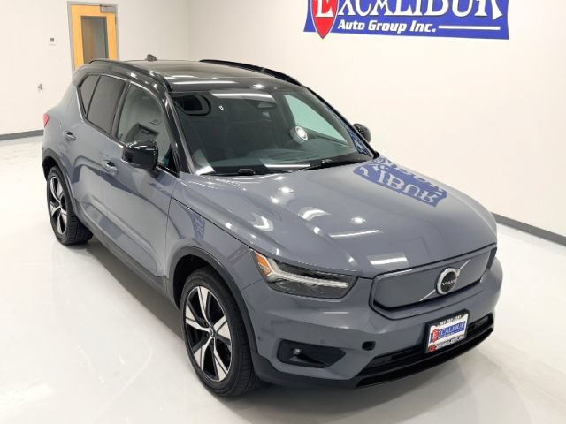 Used 2022 Volvo XC40 P8 Recharge Plus AWD/4WD image 3
