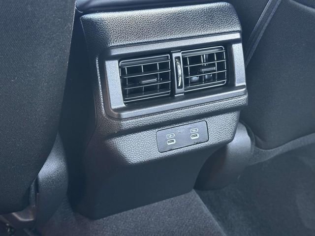 Used 2025 Honda Accord SE image 17