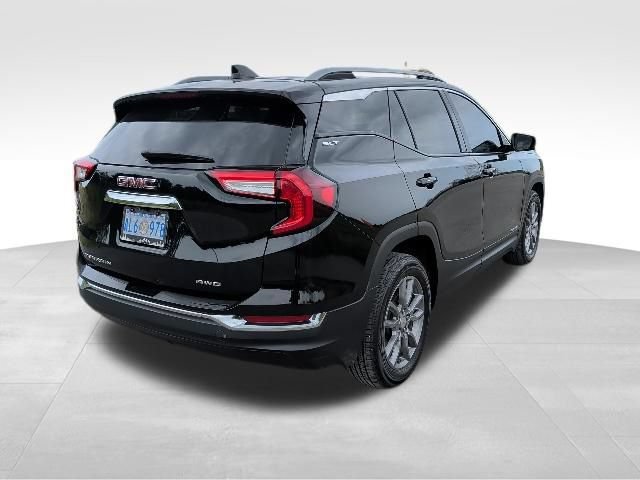 Used 2022 GMC Terrain SLT AWD/4WD image 3