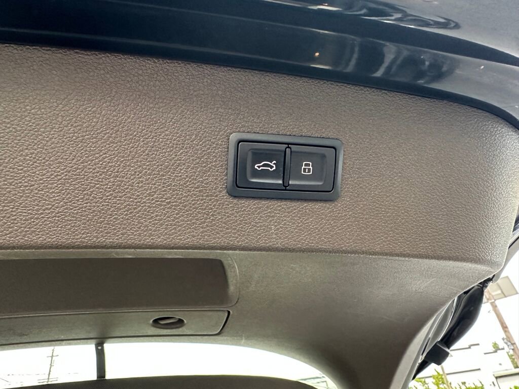 Used 2016 Audi A7 3.0T Prestige w/ Comfort Seating Package image 33