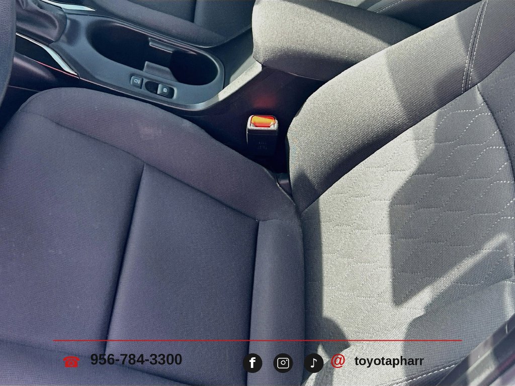 Used 2026 Toyota Corolla LE FWD image 19
