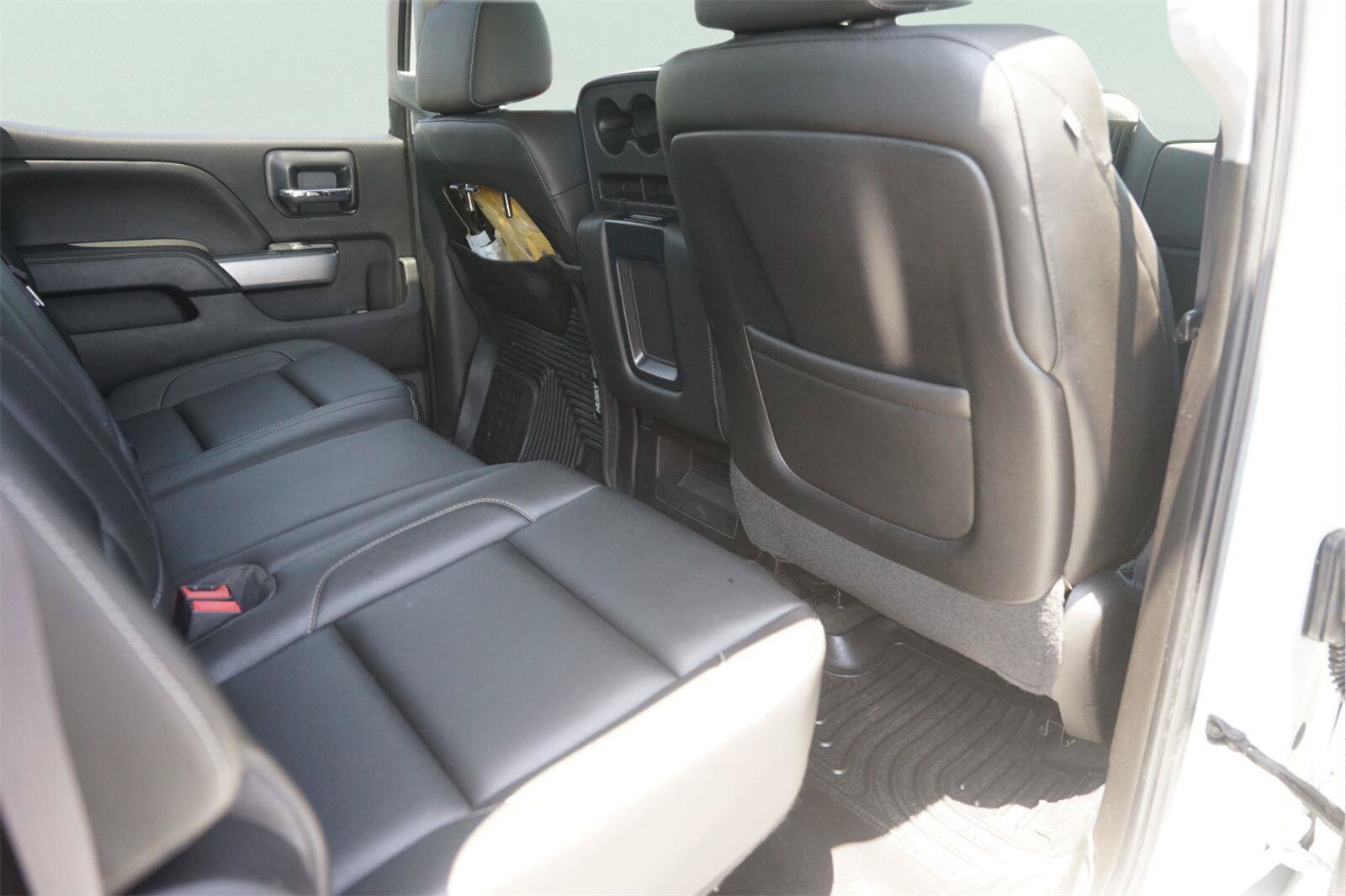 Used 2015 Chevrolet Silverado 2500 LT w/ LT Convenience Package AWD/4WD image 14