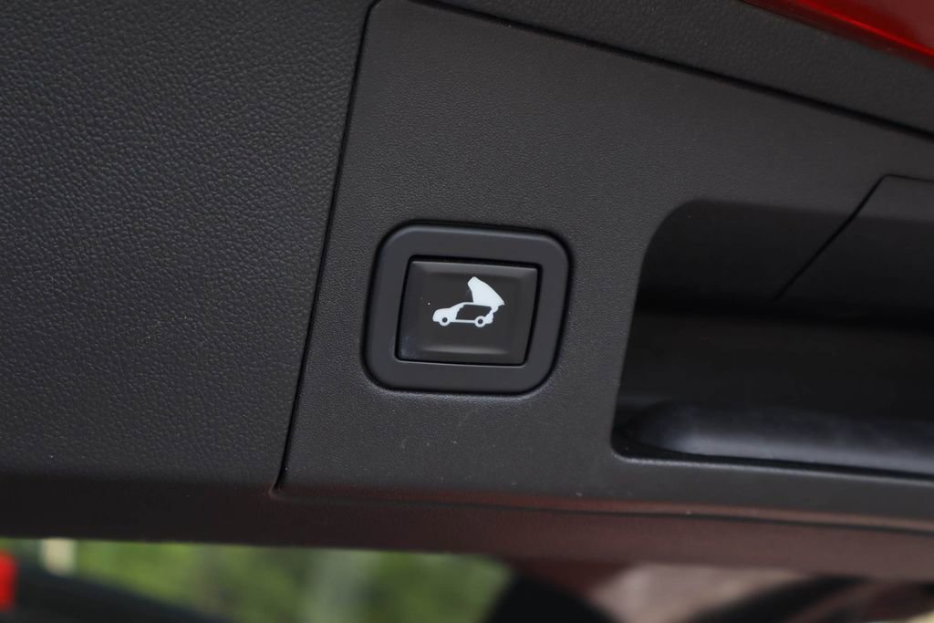 Certified 2018 Cadillac XT5 Luxury image 25