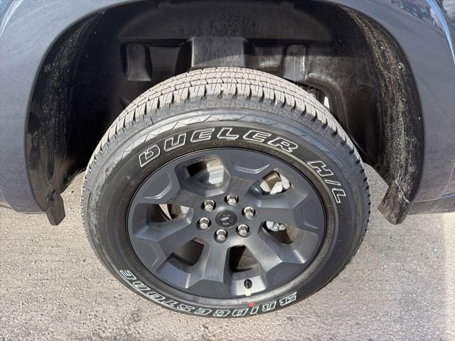 New 2026 RAM 1500 4x4 Crew Cab image 7