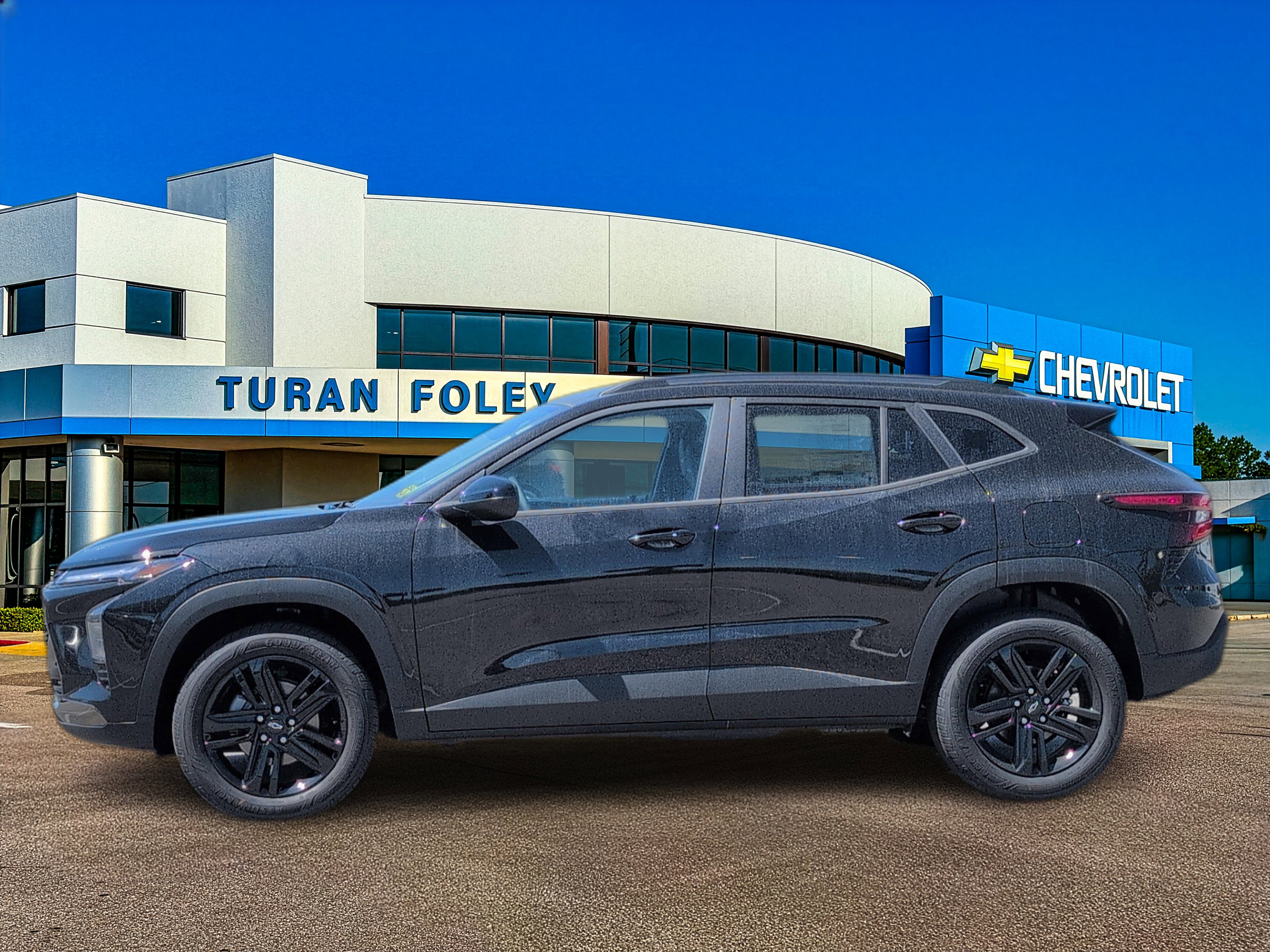 New 2026 Chevrolet Trax ACTIV image 2