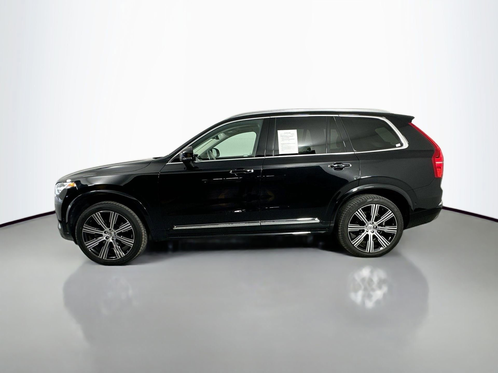 Certified 2022 Volvo XC90 T6 Inscription w/ Advanced Package image 9