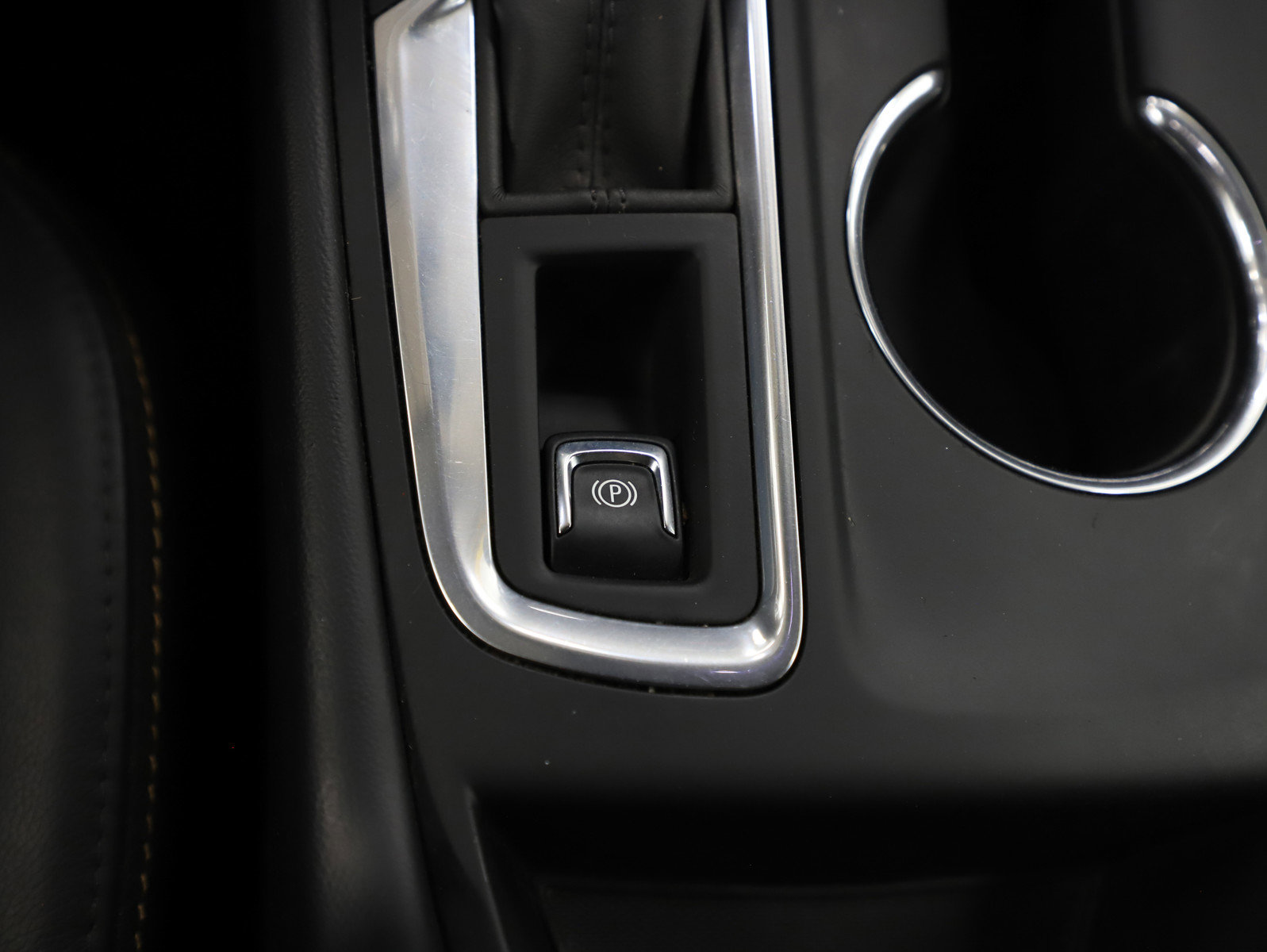 Used 2019 Chevrolet Equinox Premier image 25